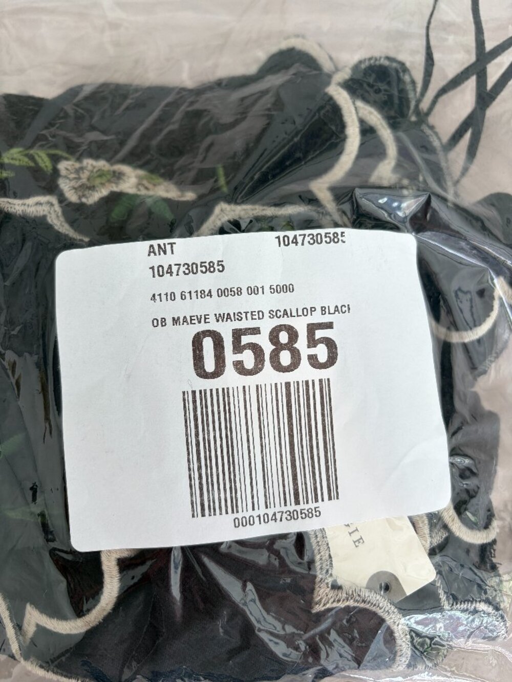 Maeve Waisted Scallop Blouse Floral Velvet Tank - Picture 3 of 5